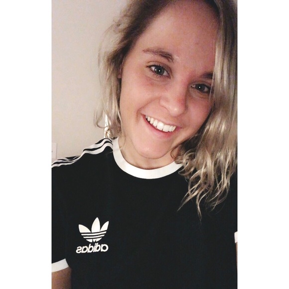 Meet your Posher, Emma - Picture 1 of 1